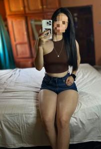 631900738: Chica busca chico en Cádiz