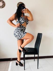 664250284: Chica busca chico en Gerona