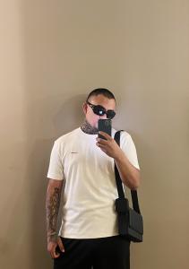 631517265: Chico busca chica en Barcelona