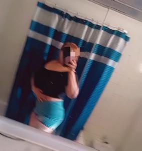 614094046: Chica busca chico en León