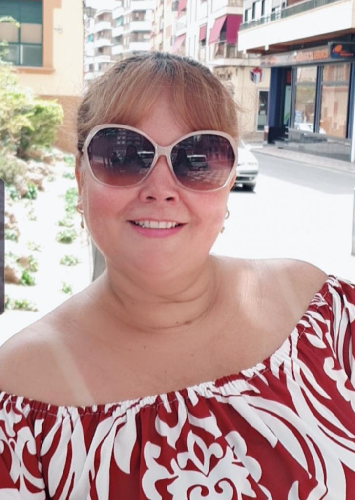623619890: Chica busca chico en Murcia