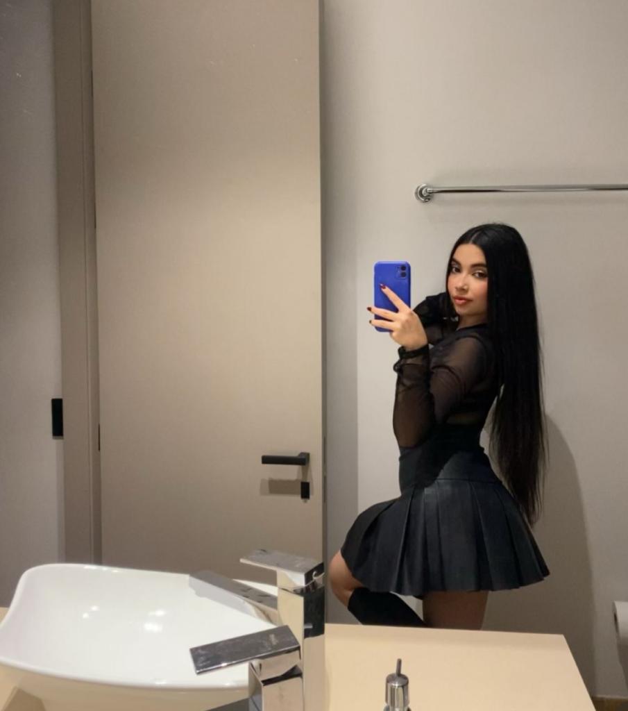 Chica busca chico en Tenerife: 