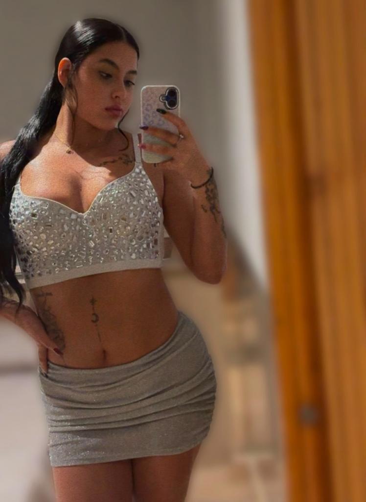 Chica busca chico en Barcelona: Chica busca chico