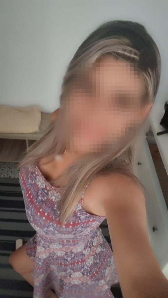 Chica busca chico en Tenerife: 