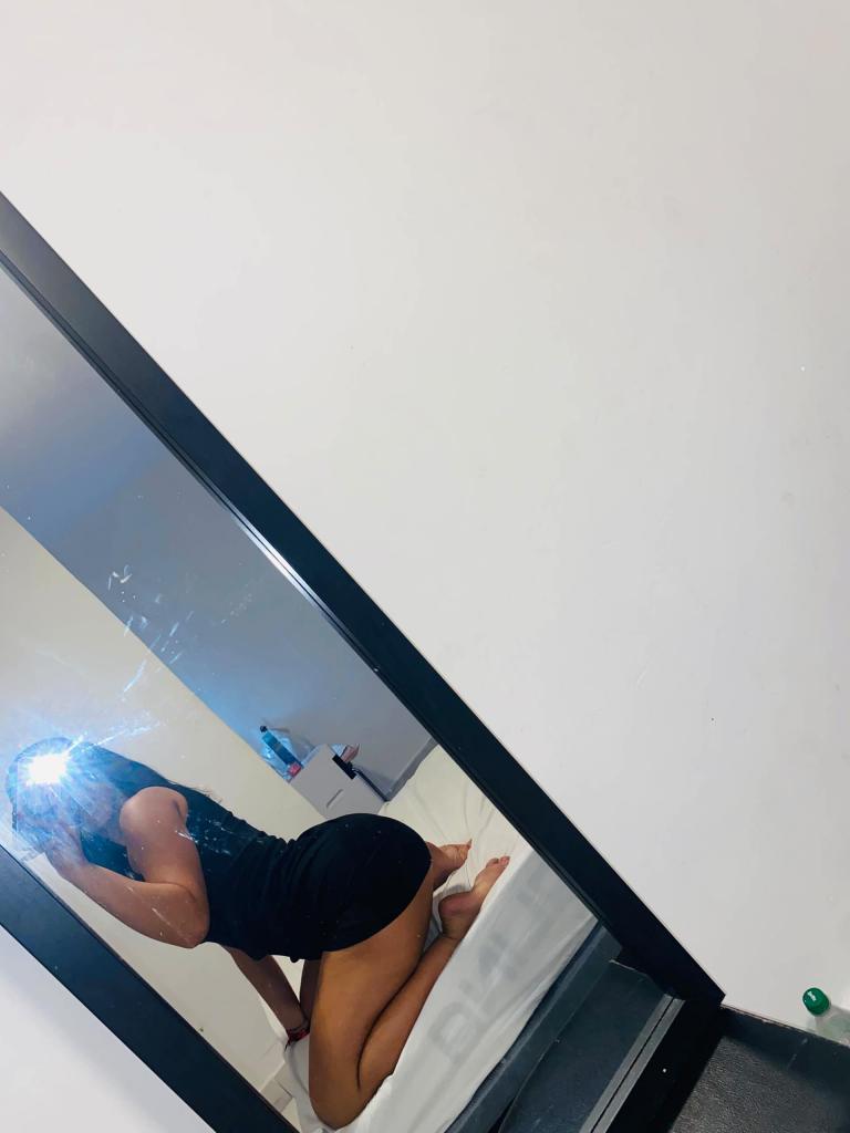 Chica busca chico en Valencia: 