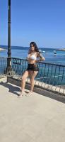 633223918: Chica busca chico en Ibiza