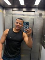 674966448: Chico busca chica en Gerona