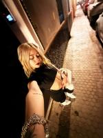 742098604: Chica busca chico en Sevilla