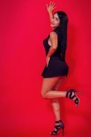 691386949: Chica busca chico en Madrid