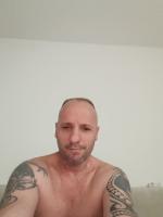 684035666: Chico busca chica en Sevilla