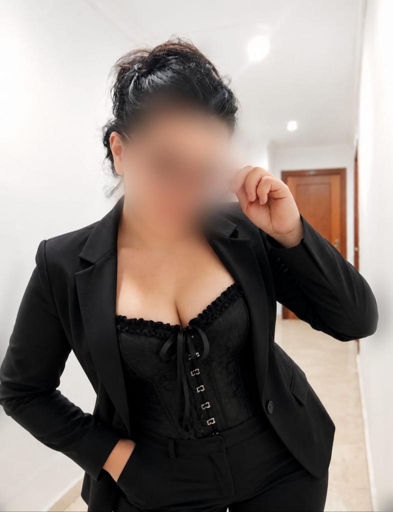 Chica busca chico en Sevilla: 