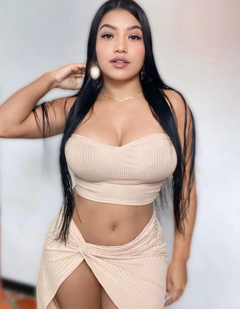 Chica busca chico en Cádiz: 