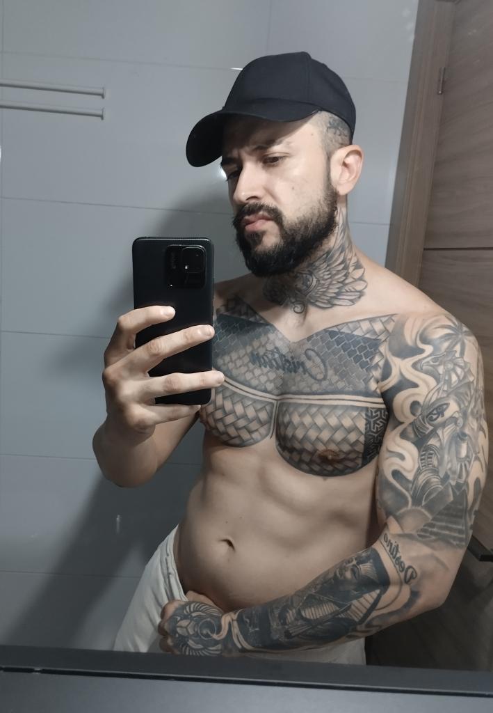 661549831: Chico busca chica en Sevilla