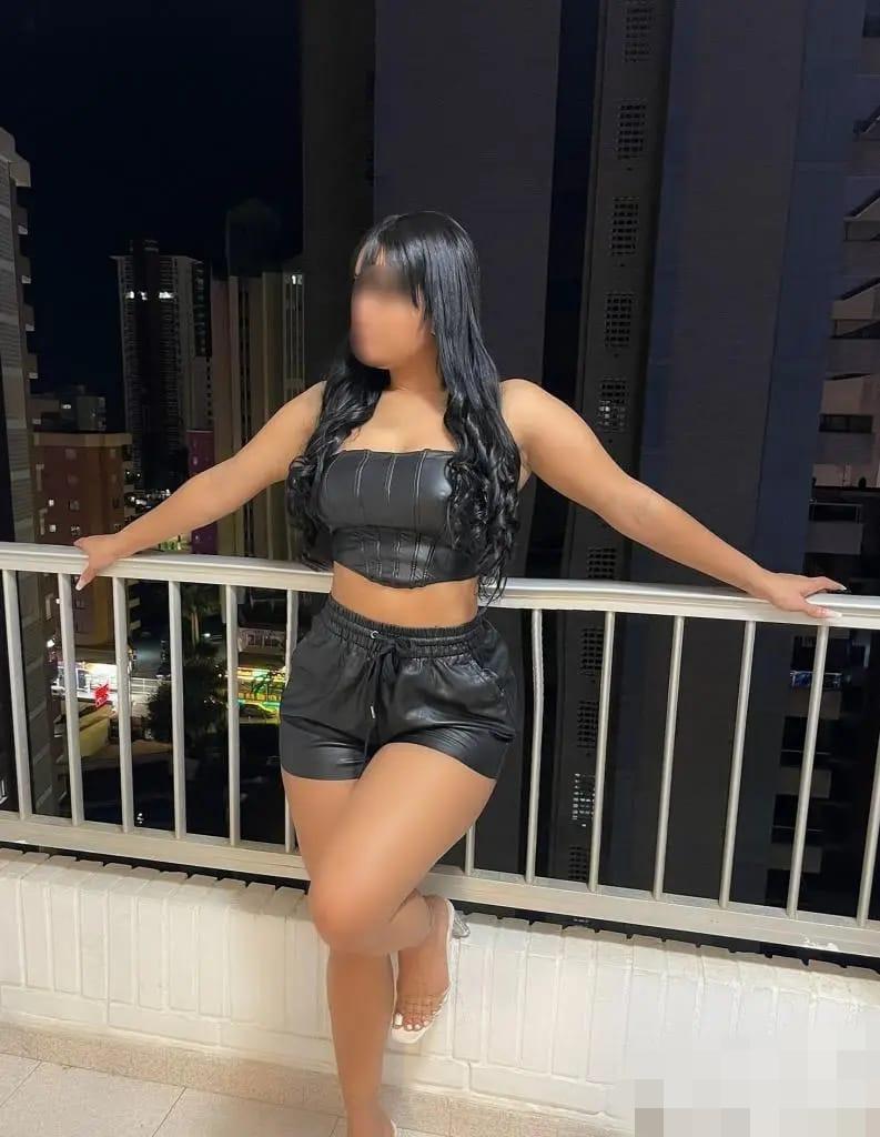 Chica busca chico en La Coruña: 