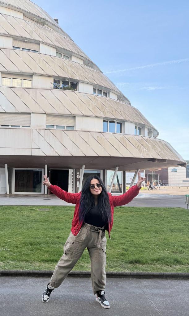 Chica busca chico en Asturias: 