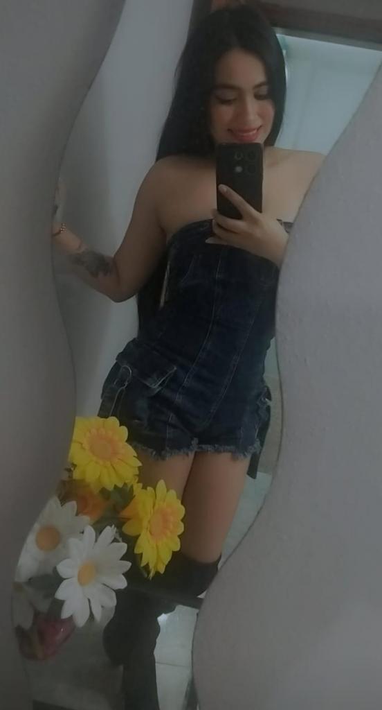 Chica busca chico en Tenerife: 