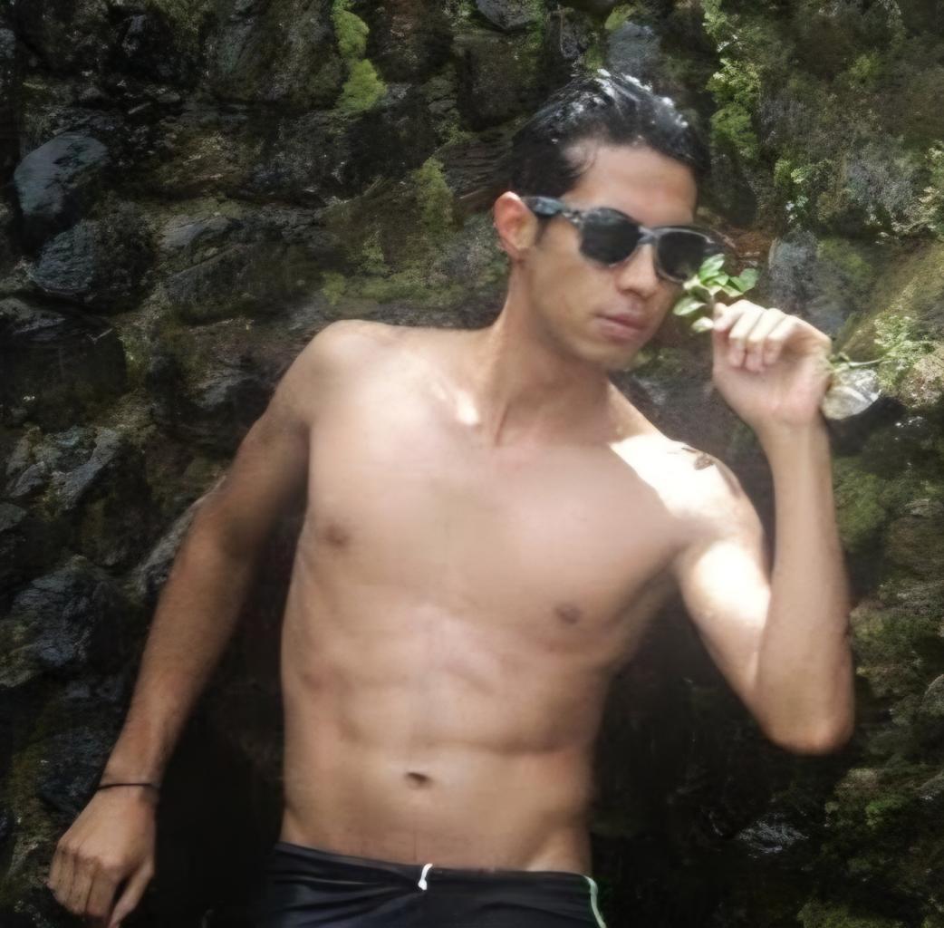 Chico busca chica en Alicante: 