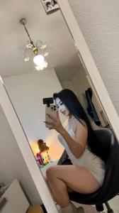 742054242: Chica busca chico en Murcia