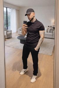 661549831: Chico busca chica en Sevilla