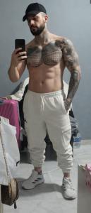 661549831: Chico busca chica en Sevilla