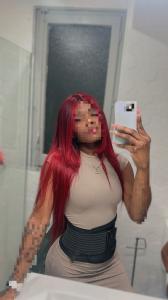 643210627: Chica busca chico en Sevilla