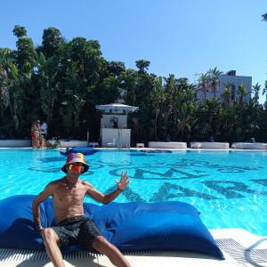 600956712: Virtual en Sevilla