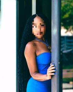 641986631: Chica busca chico en La Coruña