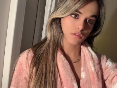 604313043: Chica busca chico en Navarra