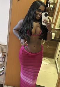 631760297: Chica busca chico en Pontevedra