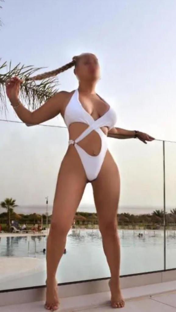 Chica busca chico en Sevilla: 