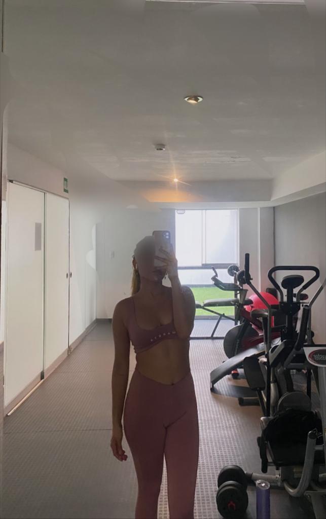 672030139: Chica busca chico en Burgos