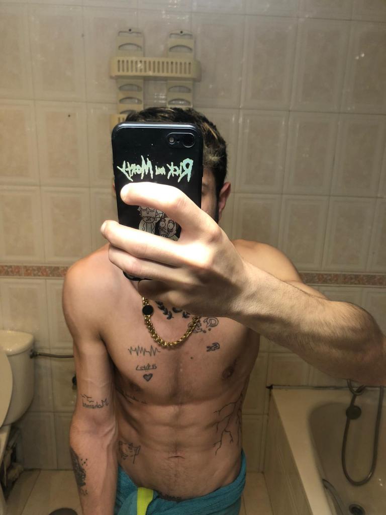 Chico busca chica en Málaga: 