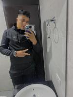 687435807: Chico busca chica en Sevilla