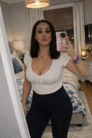 613853052: Chica busca chico en Navarra