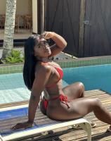 631760297: Chica busca chico en Pontevedra