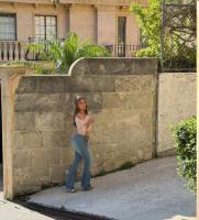 613582971: Chica busca chico en Granada