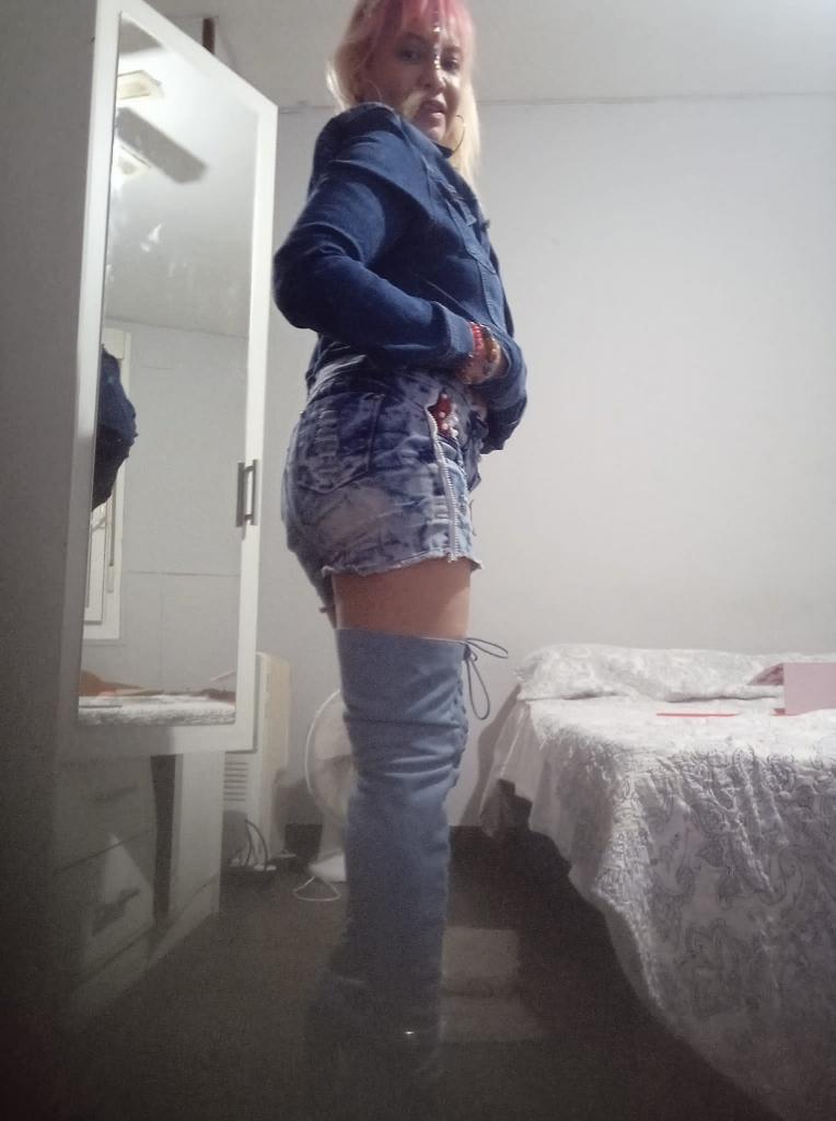 613909757: Chica busca chico en Alicante