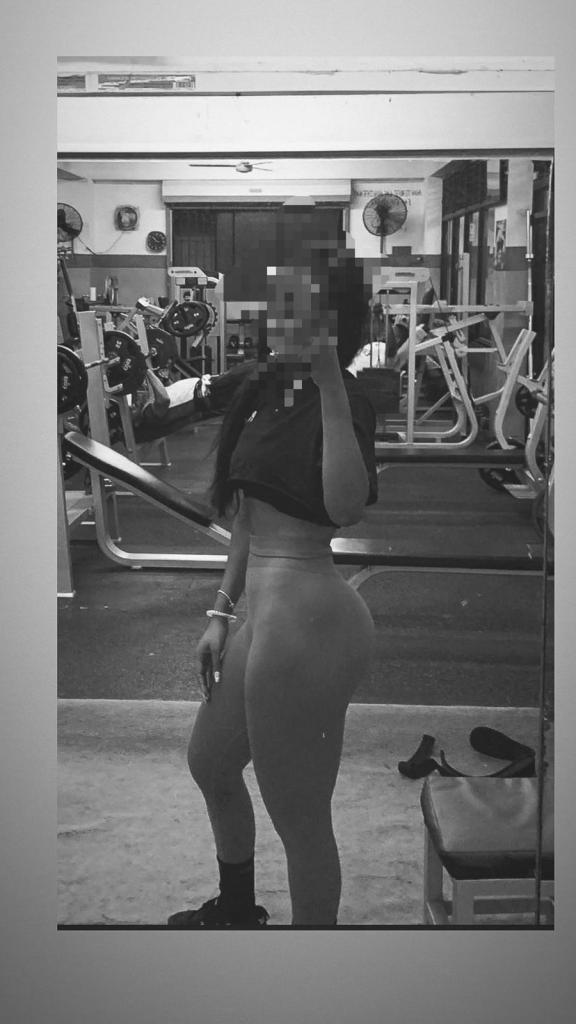 Chica busca chico en Sevilla: 