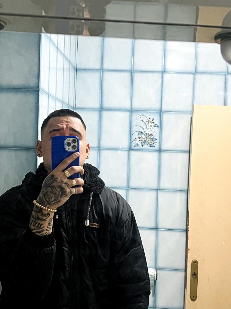 Chico busca chica en Murcia: 