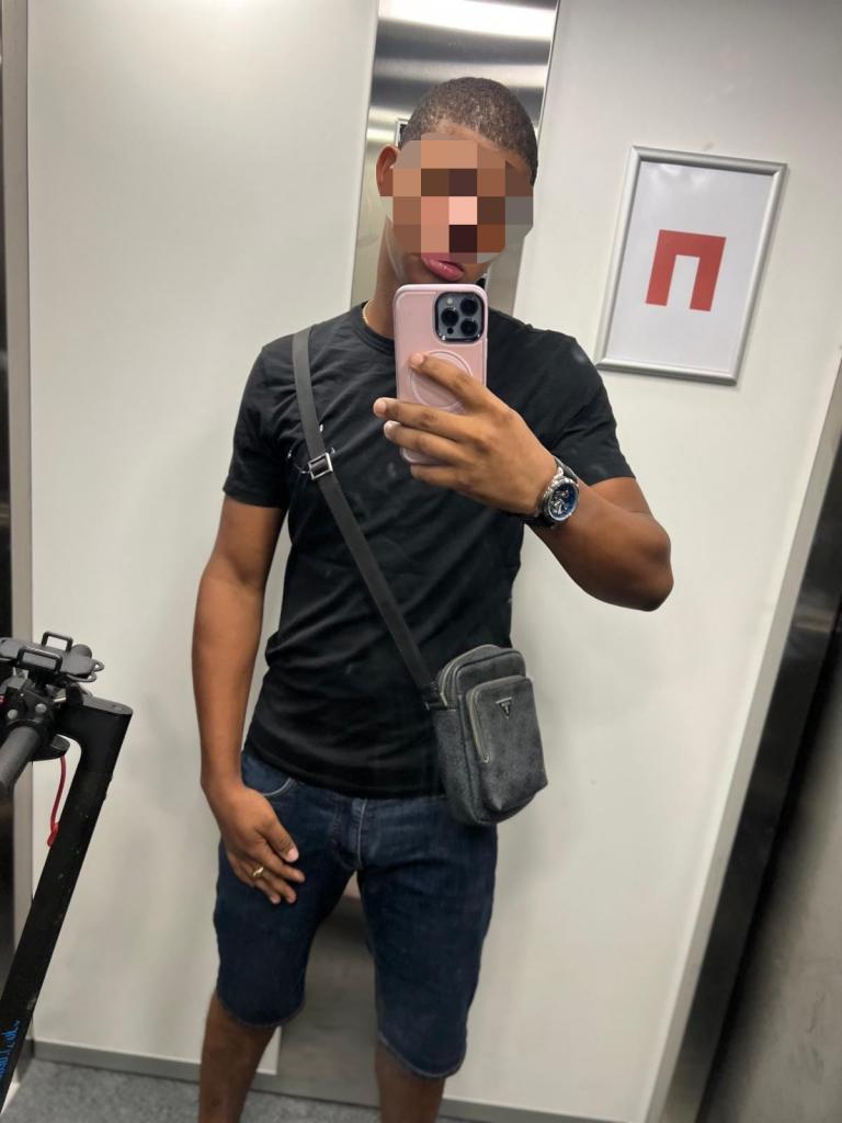 Chico busca chica en Barcelona: 