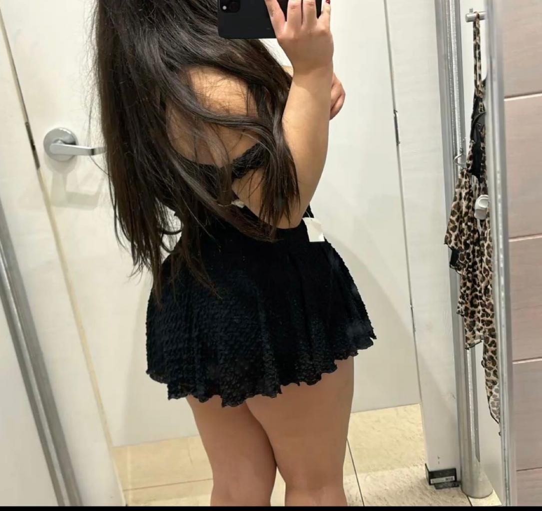 Chica busca chico en Cádiz: 