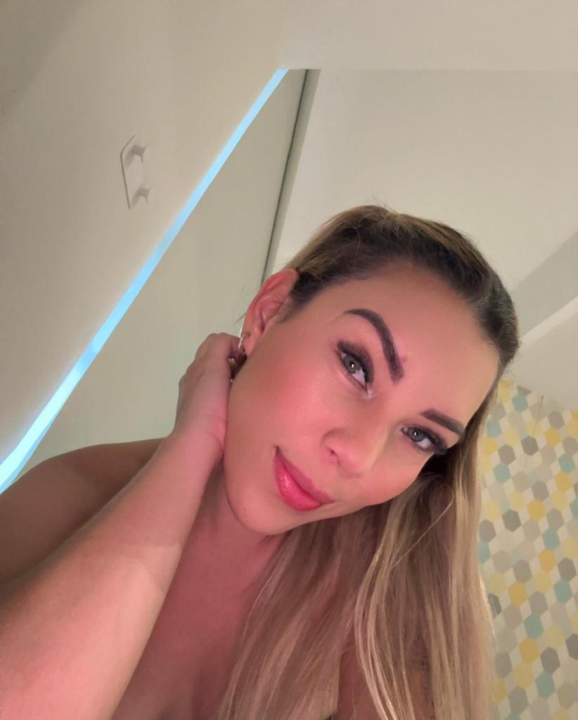 Chica busca chico en Barcelona: 