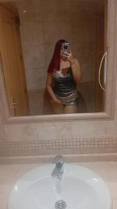 665232786: Chica busca chico en Alicante