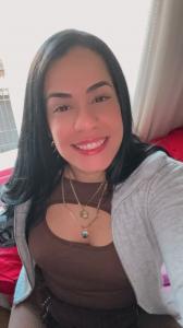 687975565: Chica busca chico en Granada