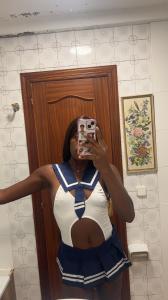 673052771: Chica busca chico en La Coruña