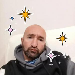 697985163: Chico busca chica en Murcia