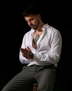 675314778: Chico busca chica en Barcelona