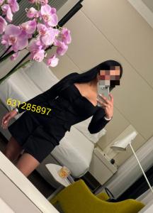 631285897: Chica busca chico en Lérida