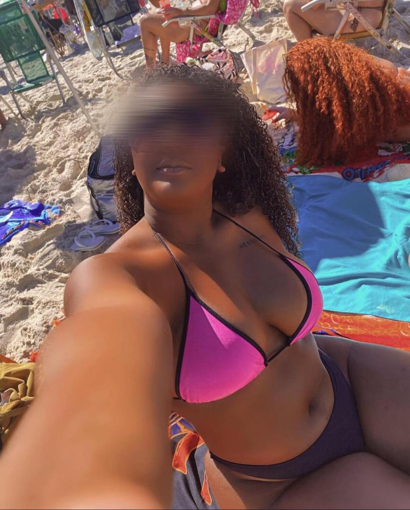 Chica busca chico en Cádiz: 