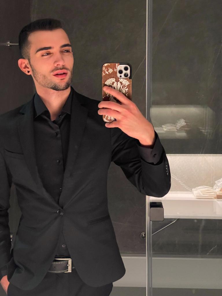 Chico busca chica en Tarragona: 